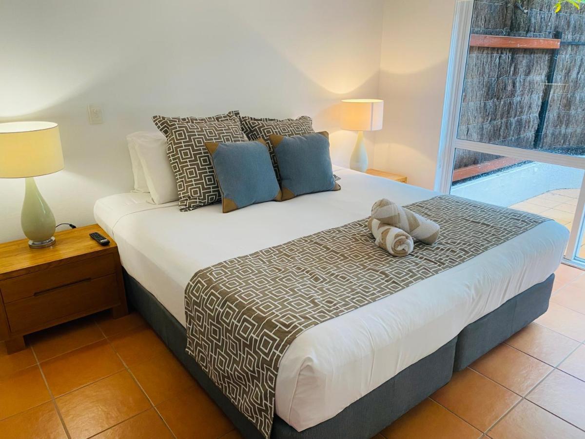 Beachview Apartments At Villa Paradiso Palm Cove Kültér fotó