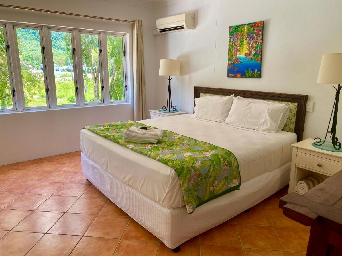 Beachview Apartments At Villa Paradiso Palm Cove Kültér fotó